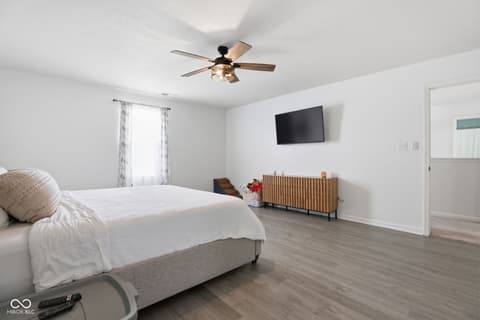Photo of 375 Michael Drive, Atlanta, IN