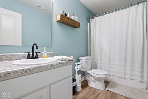 Photo of 375 Michael Drive, Atlanta, IN