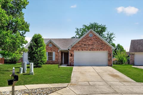 5401 Chestnut Woods Drive