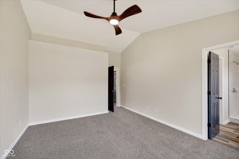 Photo of 5401 Chestnut Woods Drive, Indianapolis, IN