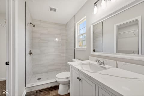 Photo of 5401 Chestnut Woods Drive, Indianapolis, IN