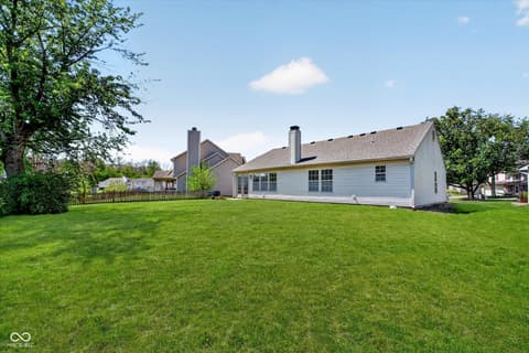 Photo of 5401 Chestnut Woods Drive, Indianapolis, IN