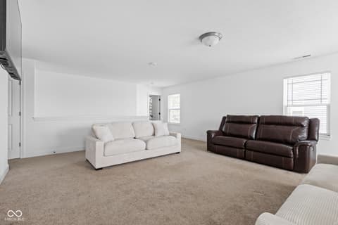 Photo of 226 Ambassador Drive, Pittsboro, IN