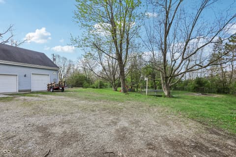 Yard at 1407 W Us Highway 52, Fountaintown, IN
