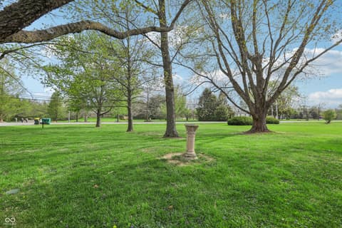 Yard at 1407 W Us Highway 52, Fountaintown, IN