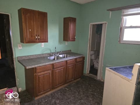 Photo of 126 W Madison Street, Alexandria, IN