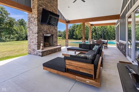 Outdoor living area at 5780 E County Road 1200 S, Cloverdale, IN