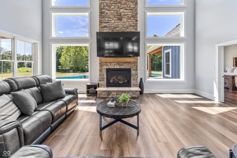 Living room at 5780 E County Road 1200 S, Cloverdale, IN
