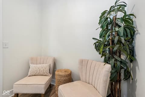 Sitting Room — 2846 Mac Pherson Avenue, Indianapolis, IN