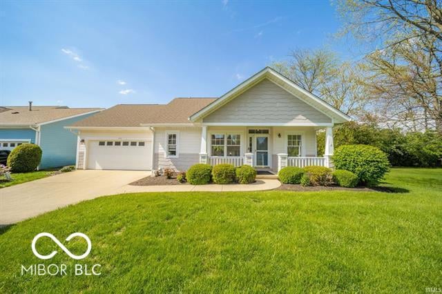 Front exterior at 4300 W Coyote Run Court, Muncie, IN
