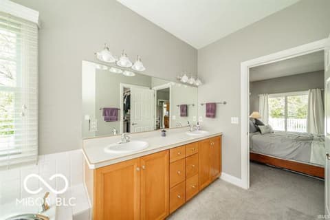 Bathroom at 4300 W Coyote Run Court, Muncie, IN