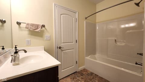 Bathroom at 1400 Willow Walk Parkway, Elwood, IN