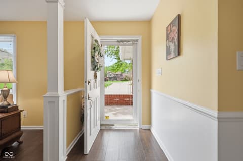 Foyer at 820 Yosemite Drive, Indianapolis, IN