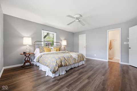 Photo of 820 Yosemite Drive, Indianapolis, IN