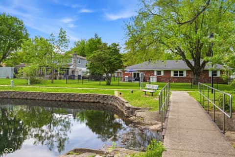 Photo of 820 Yosemite Drive, Indianapolis, IN