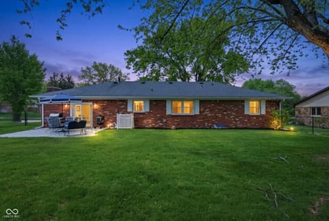 Photo of 820 Yosemite Drive, Indianapolis, IN