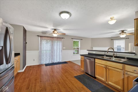 Photo of 16704 Earl Park Court, Westfield, IN