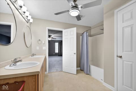 Photo of 16704 Earl Park Court, Westfield, IN