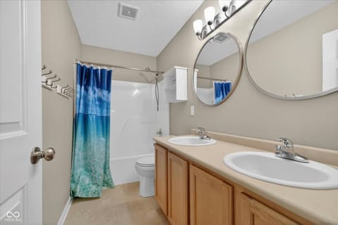 Photo of 16704 Earl Park Court, Westfield, IN