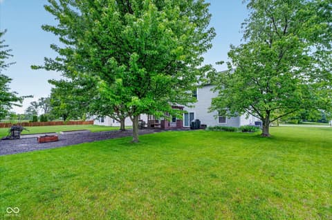 Photo of 16704 Earl Park Court, Westfield, IN