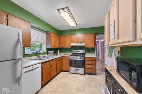 Photo of 2350 S Sheridan Avenue, Indianapolis, IN
