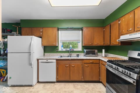 Photo of 2350 S Sheridan Avenue, Indianapolis, IN