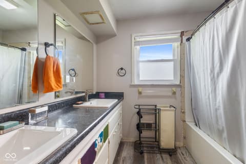 Photo of 2350 S Sheridan Avenue, Indianapolis, IN