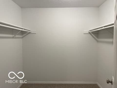 Walk In Closets — 912 S Larkspur Lane, Bloomington, IN