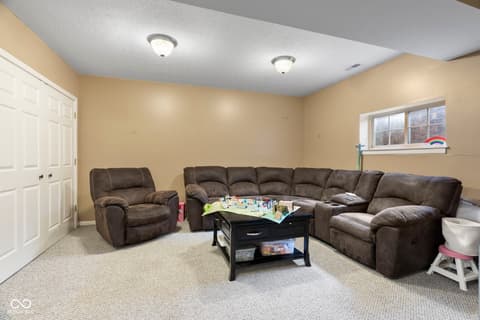 Living room at 4510 N Wildwood Drive, Frankfort, IN