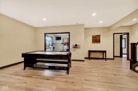 Photo of 628 Woodbury Hill Drive, Westfield, IN