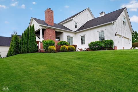 Photo of 628 Woodbury Hill Drive, Westfield, IN
