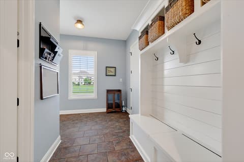Photo of 628 Woodbury Hill Drive, Westfield, IN