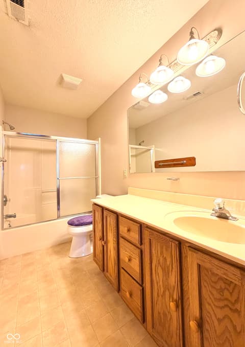 Photo of 1767 E Inverness Circle, Columbia City, IN