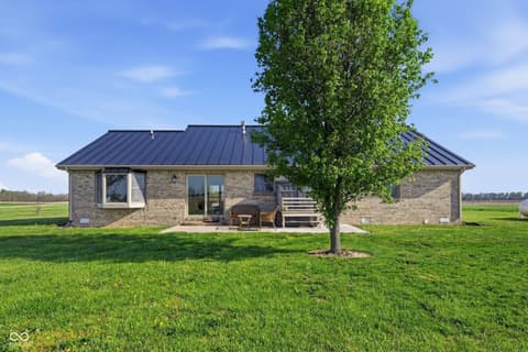 Photo of 7057 W County Road 100 North, New Castle, IN