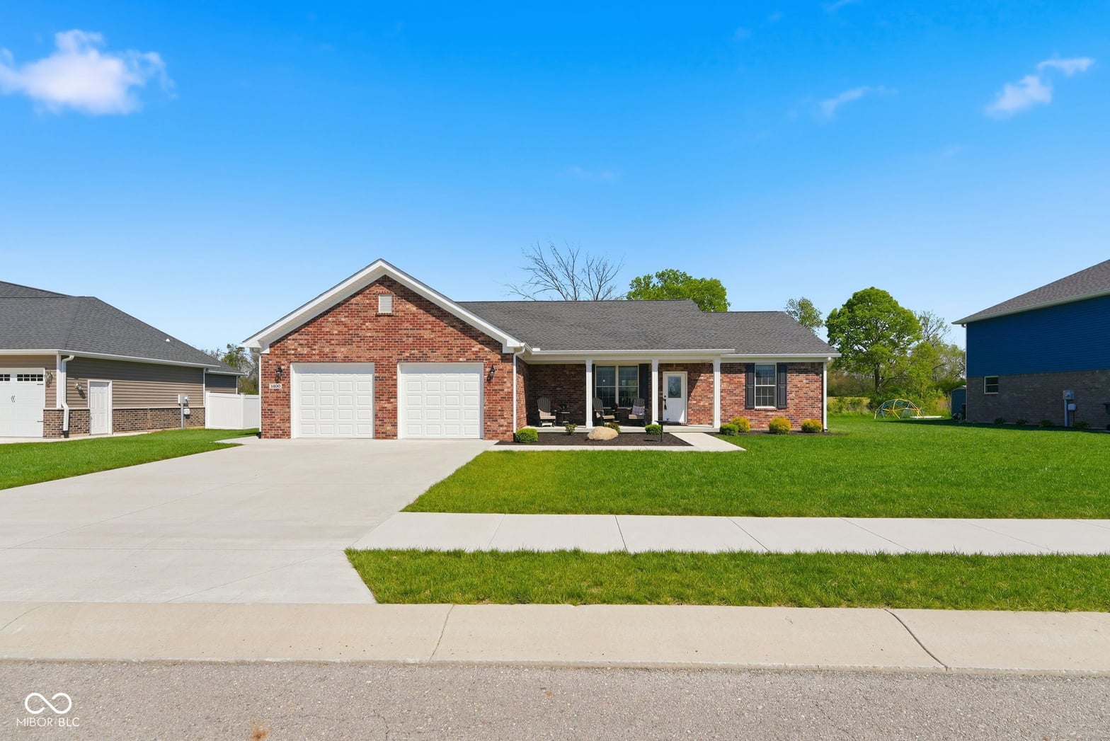 Front exterior at 1400 N Tk Way, Yorktown, IN