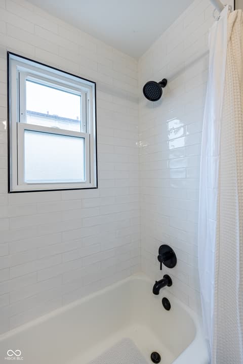 Photo of 1105 N Irvington Avenue, Indianapolis, IN