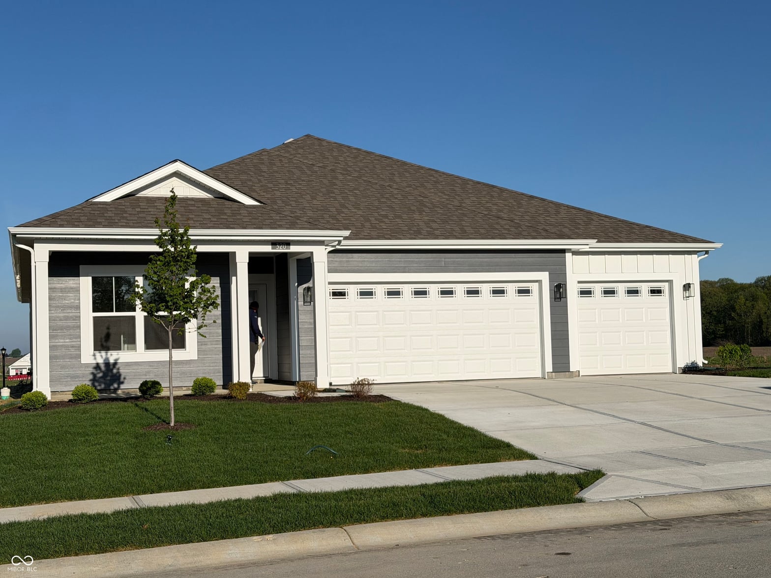 Photo of 320 Sam Himsel Way, Danville, IN