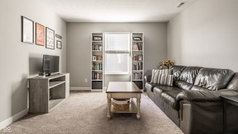 Loft — 4873 Oak Hill Drive, Lebanon, IN