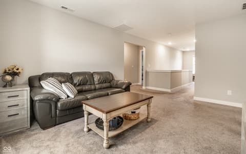 Loft — 4873 Oak Hill Drive, Lebanon, IN