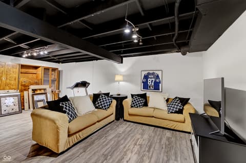 Photo of 5263 Windridge Drive, Indianapolis, IN