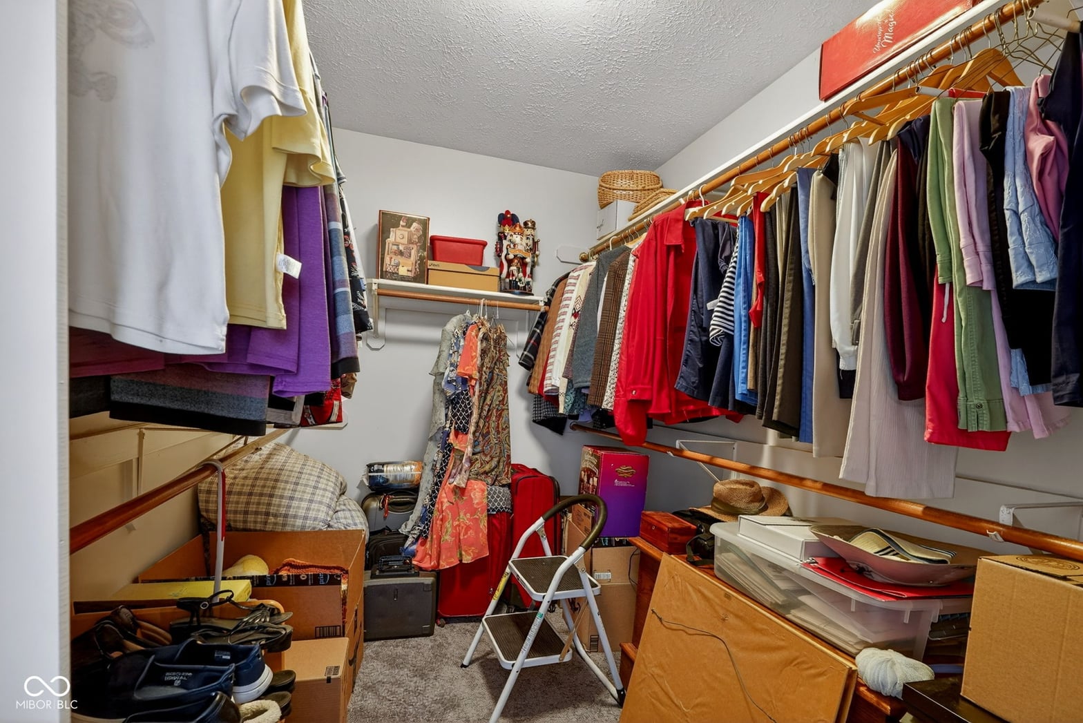 Walk In Closets