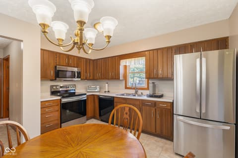 Photo of 1733 Sycamore Drive, Plainfield, IN