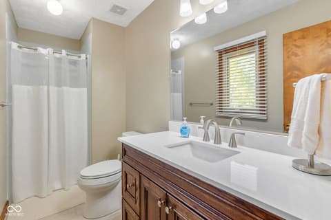 Photo of 1733 Sycamore Drive, Plainfield, IN