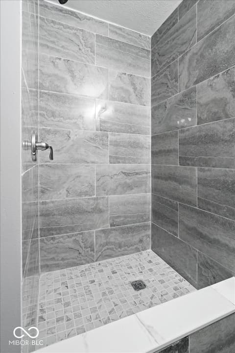 Photo of 5159 E Edgewood Avenue, Indianapolis, IN