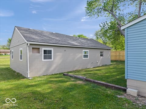Photo of 5159 E Edgewood Avenue, Indianapolis, IN