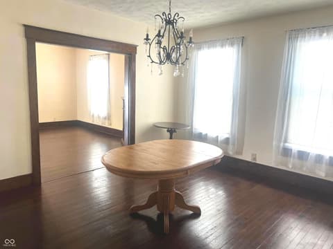Dining room at 632 Elm Street, Shelbyville, IN