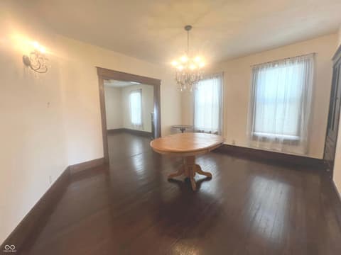 Dining room at 632 Elm Street, Shelbyville, IN