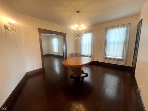 Dining room at 632 Elm Street, Shelbyville, IN