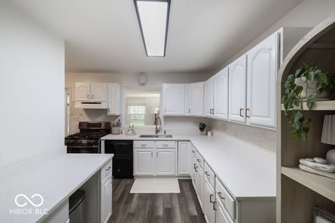 Photo of 6503 Cambridge Lane, Indianapolis, IN