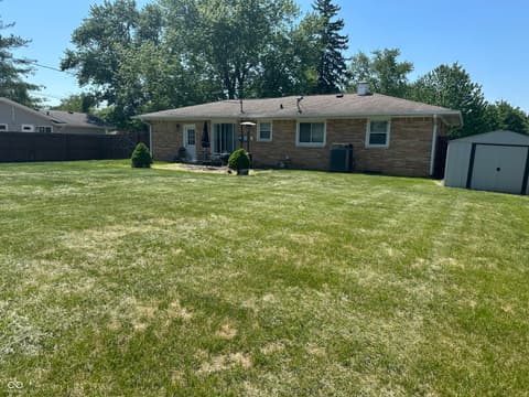 Photo of 525 Sunset Boulevard, Greenwood, IN